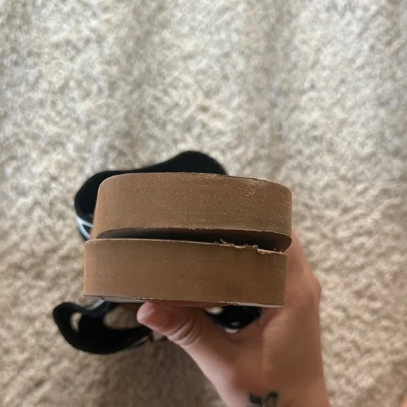 Chloe Black and Tan Slide Sandals - Picture 4 of 8